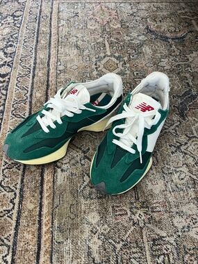 New Balance Green & White 327 Sneakers